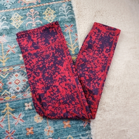Fabletics Pureluxe red Blue Print Legging Small - Picture 1 of 7